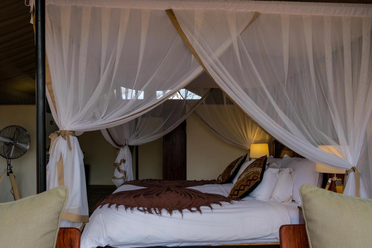 Honeyguide Tented Safari Camps - Mantobeni Riserva di Caccia Manyeleti Esterno foto